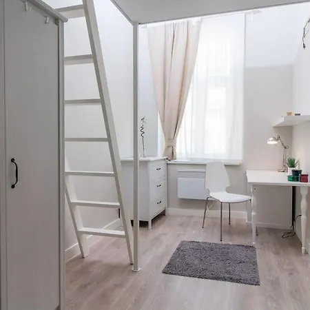 Cityscape Budget Thokoly Apartment *