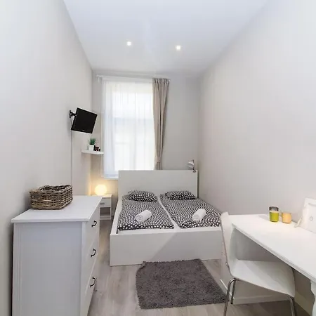 Cityscape Budget Thokoly Apartment *